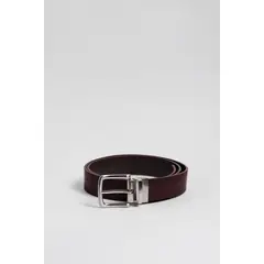 KOAJ - Cinturón reversible café oscuro con texturas perforadas Hombre
