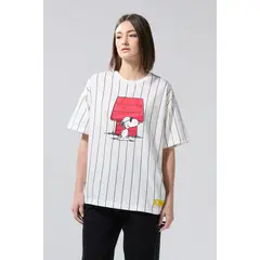 KOAJ - Camiseta oversize a rayas crema de Snoopy manga corta Mujer