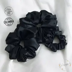 GENERICO - Set de Scrunchies en Satín Tamaños Maxi Estándar y Mini color Negro