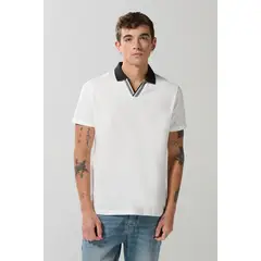 KOAJ - Camiseta polo unicolor con cuello V en rectilíneo Hombre