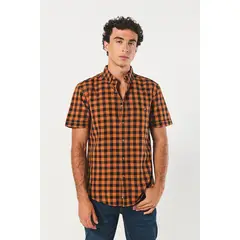 KOAJ - Camisa unicolor a cuadros con manga corta y botones Hombre