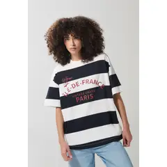 KOAJ - Camiseta crema a rayas oversize college con manga corta Mujer