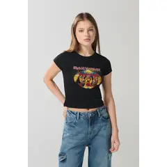 KOAJ - Camiseta negra acanalada manga corta de Iron Maiden Mujer