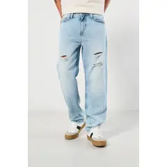 KOAJ - Jean 90´S bota ancha azul claro con rotos y tiro bajo