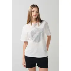 KOAJ - Camiseta manga corta crema con diseño de Judas Priest Mujer