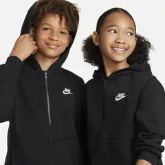 NIKE - Buzo Niños Sportswear Club Fleece