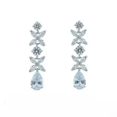 VERAMOREST - Aretes largos con cristales brillantes