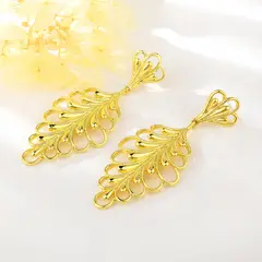 VERAMOREST - Aretes largos dorados –