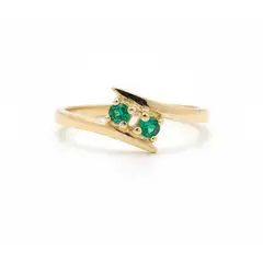 BELLEZA EXPRESS - Anillo en oro de 18k con esmeraldas