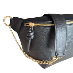 MARLA - Riñonera canguro en cuero con herrajes de lujo