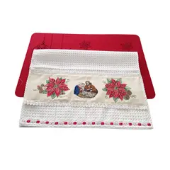 ARTESANAL - TOALLA NAVIDEÑAEN TELA GALLETA MOTIVO PESEBRE