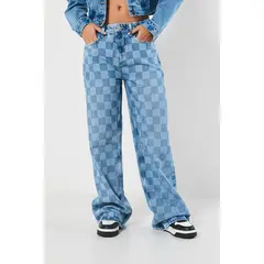 KOAJ - Jean palazzo azul claro con diseños de cuadros y bota a