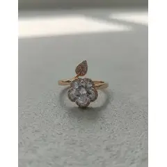 VERAMOREST - Anillo Flor de Luz con Baño de Oro Dorado-