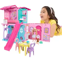 BARBIE - Casa de Muñecas Chelsea con 15+ accesorios 5 áreas y tobogán