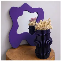 TIZZY DISEÑO - Kit Espejo + Florero Decorativo en MDF Pintado Estilo Moderno Color Morado
