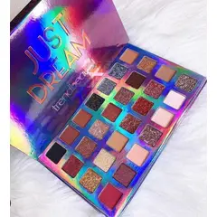 GENERICO - PALETA DE SOMBRAS JUST DREAM DE TRENDBEAUTY