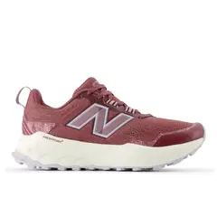 NEW BALANCE - Tenis Garoé Mujer-Vino Tinto