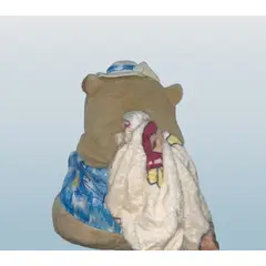 CHINA GLAZE - Peluche Capibara Playero Con Cobija