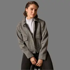 ESPRIT - Chaqueta Bomber para Dama con Textura Versátil