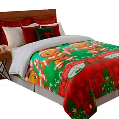 HOMETEX - ⁠Cobija Navideña VerdeGalleta
