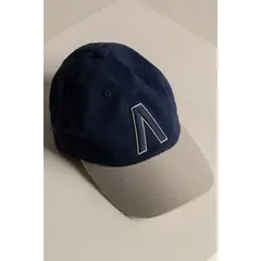 ILOT - Gorra en algodón bordada azulkhaki AH44A61