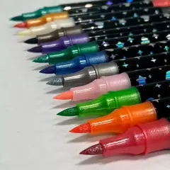 AMERICAN GENERICS - Set de Marcadores con Brillo – 24 Unidades Doble Punta (Modelo 447-24pcs)