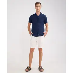 PATPRIMO - Bermuda Unicolor Con Bolsillos Para Hombre Blanco