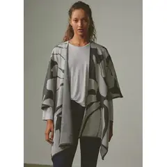 VALENTINA JARAMILLO INMACULADA - Capa Gardenia