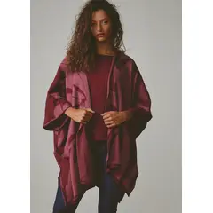 VALENTINA JARAMILLO INMACULADA - Capa Gardenia tejida Vinotinto-Malva