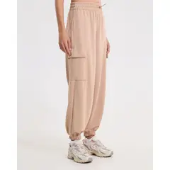 ATMOS - Jogger Cargo Plush para Mujer Deportiva Color Beige Marca