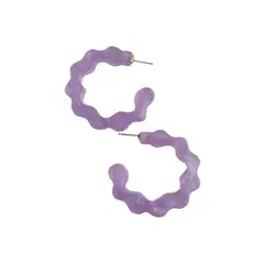 BY CAMI - Candongas Curve en Resina Pigmentada y Baño de Oro Dorado By Cami®