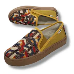 XIAN SHOES - Mocasin Mujer Etnia Mostaza