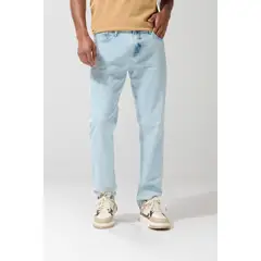 KOAJ - Jean slim tiro bajo azul claro con desgastes ligeros Hombre