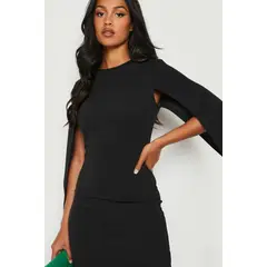 NEGRELI - Vestido Negro Manga Capa