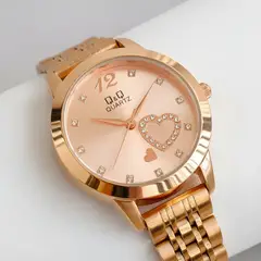 Q&Q - Reloj Oro Rosa Corazon Con Piedras Acero Inoxidable Original + Caja