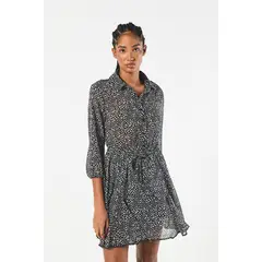 KOAJ - Vestido negro corto con cinturón y cuello camisero Mujer