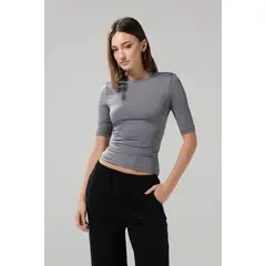 KOAJ - Camiseta unicolor ajustada con cuello redondo y manga Mujer