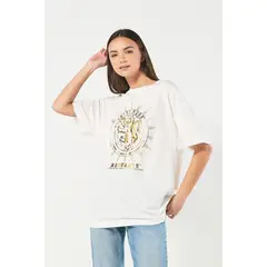 KOAJ - Camiseta crema oversize manga corta con arte de Harry P Mujer