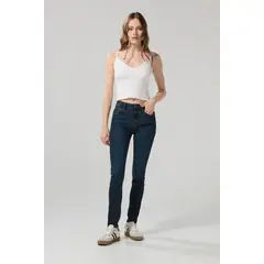 KOAJ - Jean azul oscuro push up tiro alto con realce posterior Mujer