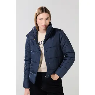 KOAJ - Chaqueta acolchada unicolor con cuello alto y broches Mujer