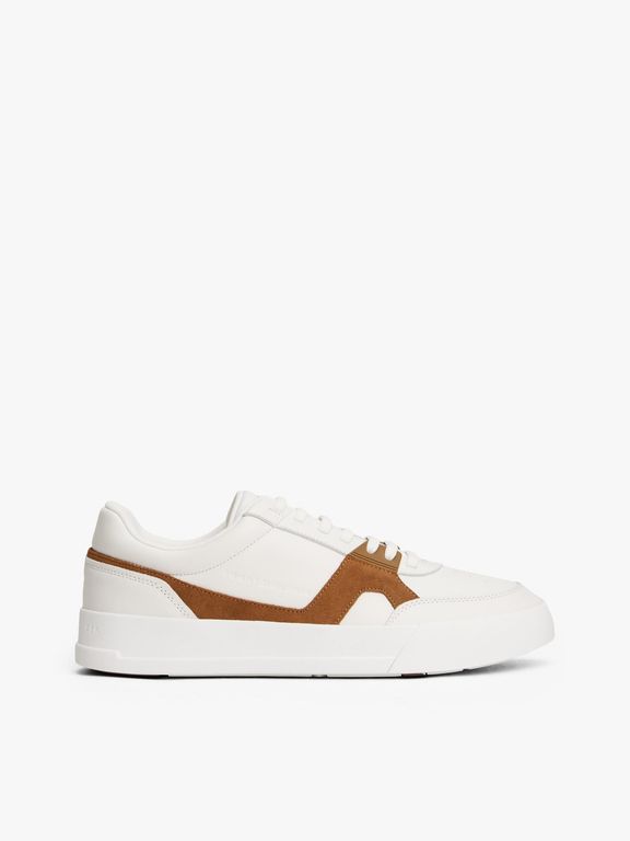 Imagen de Tenis blanco de tenis con panel texturizado