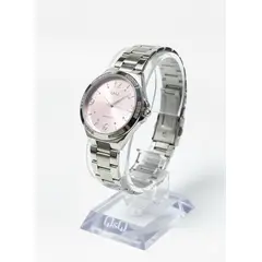 Q&Q - Reloj Original Dama Plateado Dial Rosado con Cristales