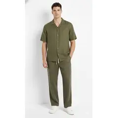 BELIFE - Pantalón slim verde en lino para hombre