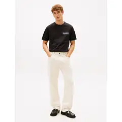 TOMMY HILFIGER - Camiseta negra de cuello redondo con logo estampado