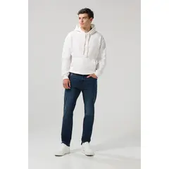 KOAJ - Jean azul oscuro straight leg con desgastes y tiro bajo Hombre