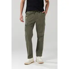 KOAJ - Pantalón en dril cargo unicolor con bota recta y cordó Hombre