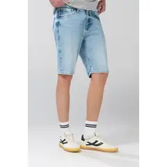 KOAJ - Bermuda de jean azul clara slim con bolsillos y tiro ba Hombre