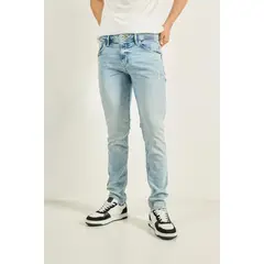 KOAJ - Jean ajustado tipo skinny azul claro con rotos delante Hombre