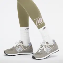 NEW BALANCE - Pantalon Casual Original Essentials Verde Mujer