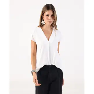 PATPRIMO - Camiseta Texturizada Con Cuello En V  Para Mujer Blanco